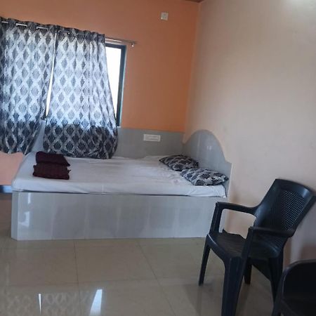 Konkan Kinara Holyday Home Stay Vihour المظهر الخارجي الصورة